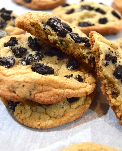 Cookies and Cream Cookies