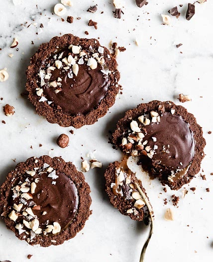 Hazelnut salted caramel chocolate tarts 