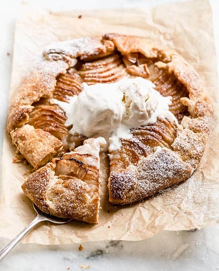 Cinnamon apple galette