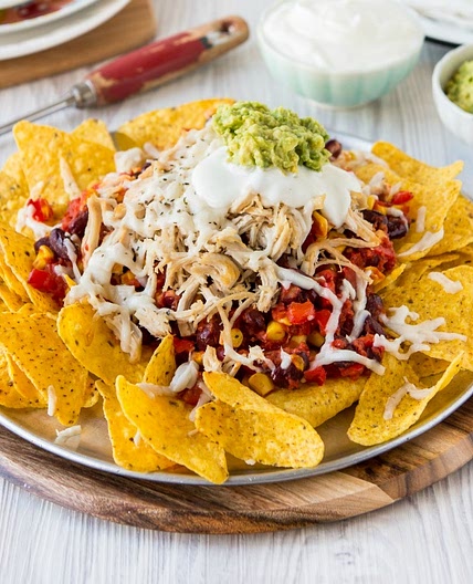 Easy Chicken Nachos