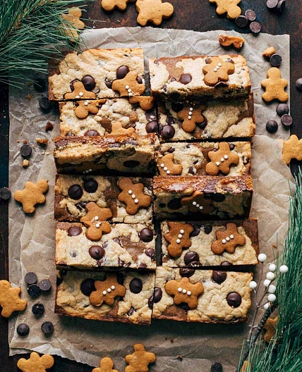 Gingerbread cookie dough bars