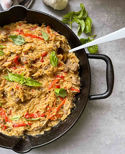 Sausage & Pepper Orzo - Sammy Montgoms