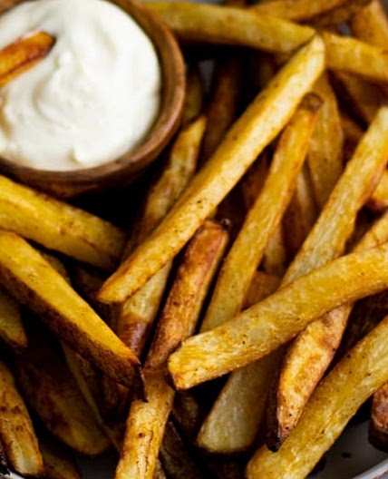 Oven Baked Fries with Garlic Aioli