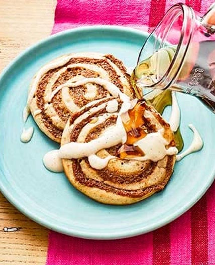 cinnamon roll pancakes 