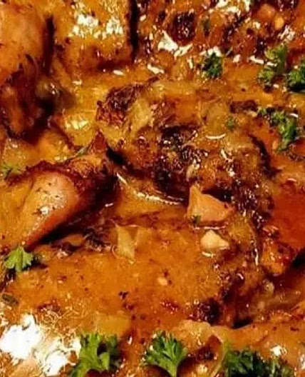Baked Turkey Wings With Mushroom Gravy