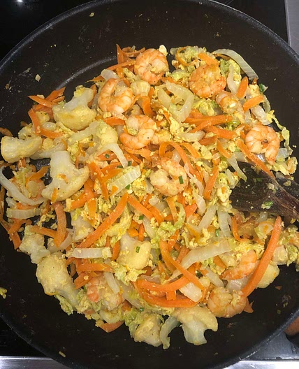 Prawns with sautéed vegetables 