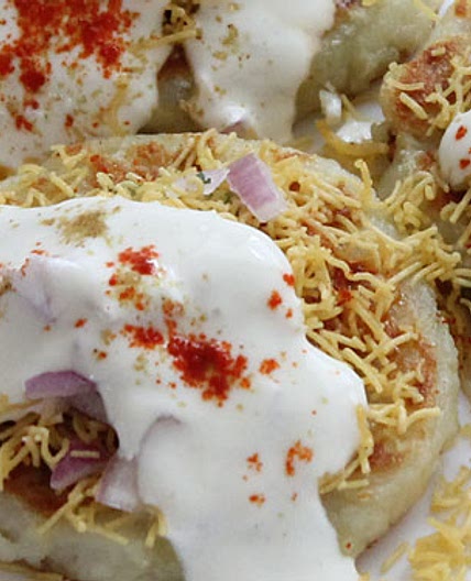 Aloo Tikki Chaat Recipe