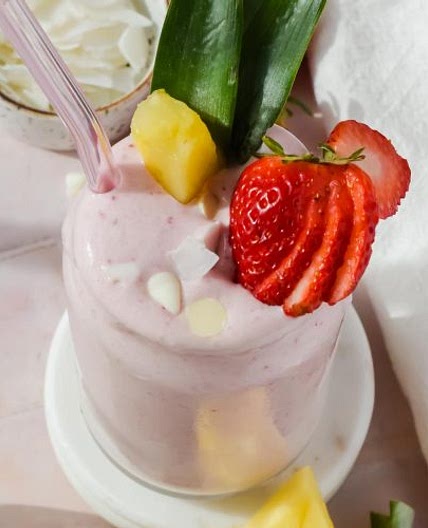 Bahama Mama Smoothie {Copycat Tropical Smoothie}
