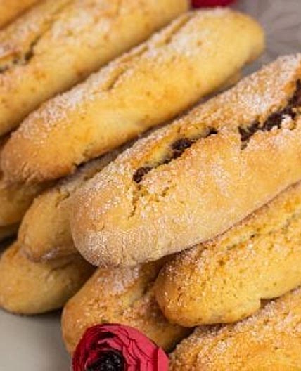 Biscotti spugnosi: la ricetta dei biscotti morbidi ideali per l’inzuppo