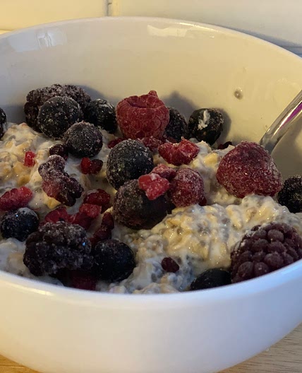 Overnight Oats and Berries
