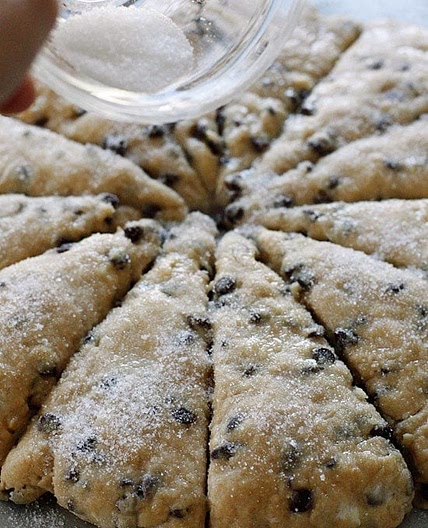 Skinny Chocolate Chip Buttermilk Scones