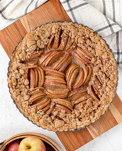 Apple Crumble Tart