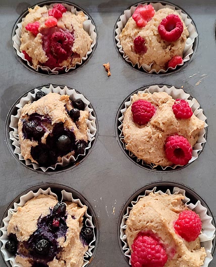 Healthy oat muffins