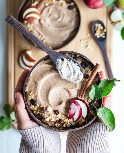 Apple Pie Smoothie Bowl (Vegan) — Vegetafull by Carol