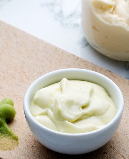 Wasabi mayonnaise