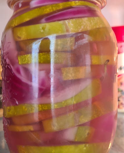 Suriname pickles (zuurgoed)
