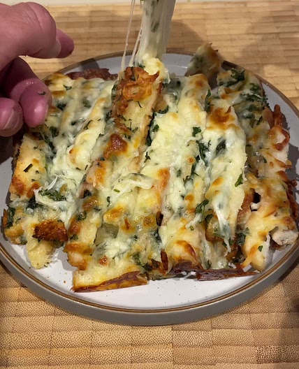  Leftover Crust Garic Tear & Share