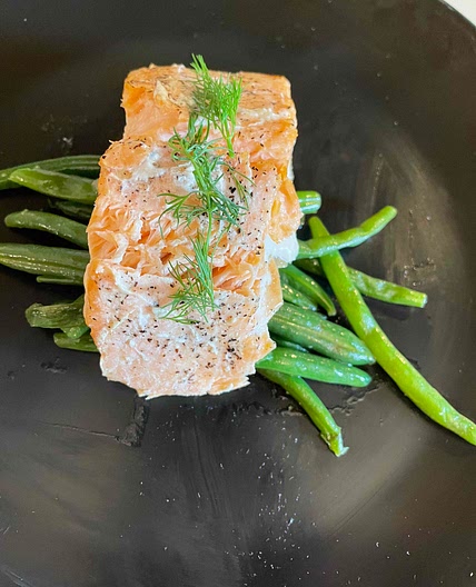 Baked Salmon & Green Beans