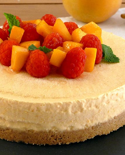 Tarta fría de queso y melocotón