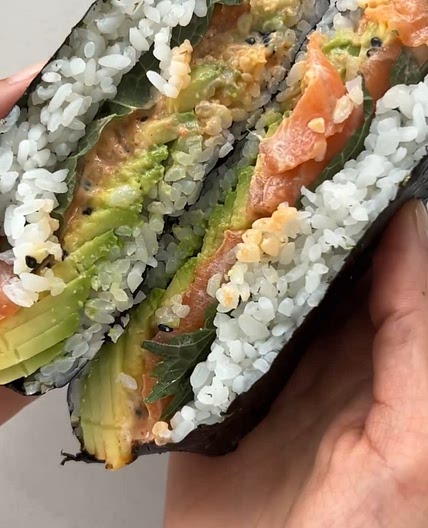 Sandwich sushis