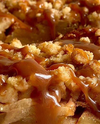 Salted Caramel Apple Pie Bars