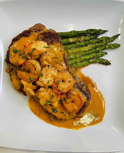 Steak with Shrimp & Lobster Sauce