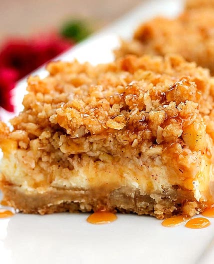 Caramel Apple Cheesecake Bars