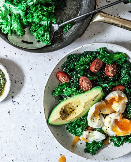 Prepped Pesto, Kale + Egg Bowl