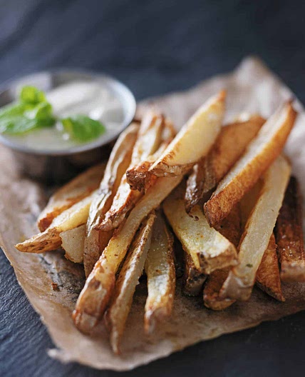 Spicy Oil-Free Garlic Fries