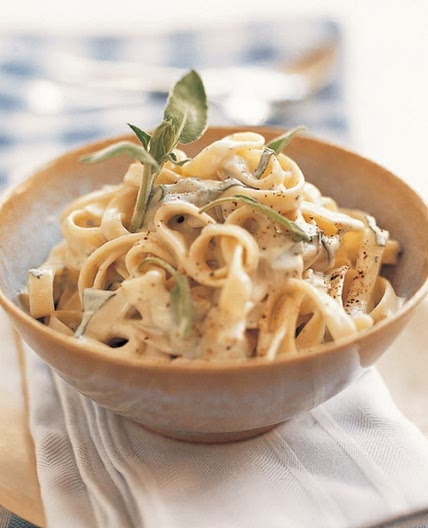 fettuccine with gorgonzola sauce