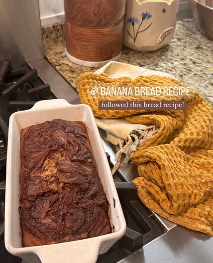 Cinnamon banana bread 