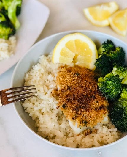 Bowl de Bacalao con Arroz y Brócoli