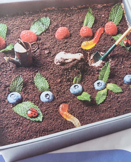 Dig in the dirt pie