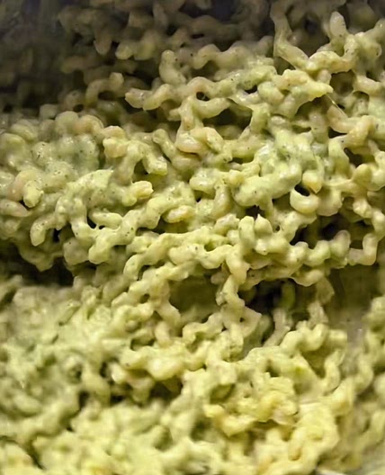 Creamy zucchini pasta