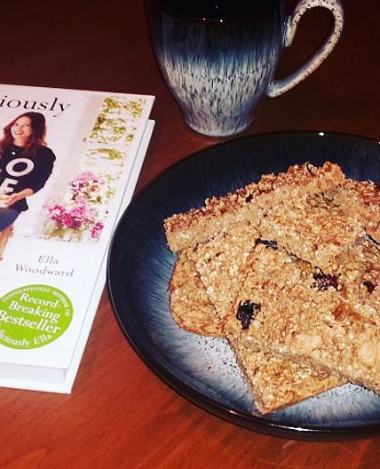Deliciously Ella’s Banana Breakfast Bars