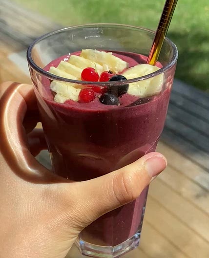 BLUEBERRIES SMOOTHIE FOR HOT DAYS ☀️🫐🍌🌱