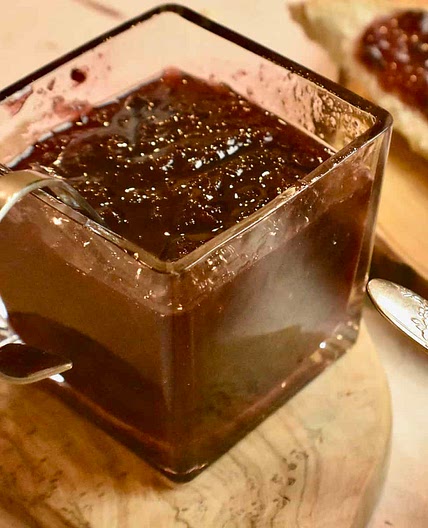 Easy Plum Jam Recipe (Without Pectin)
