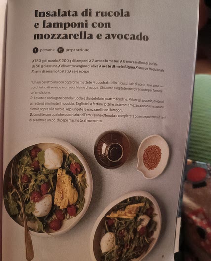 Insalata di lamponi e avocado