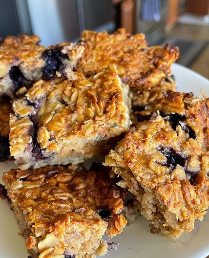 Berry breakfast bars