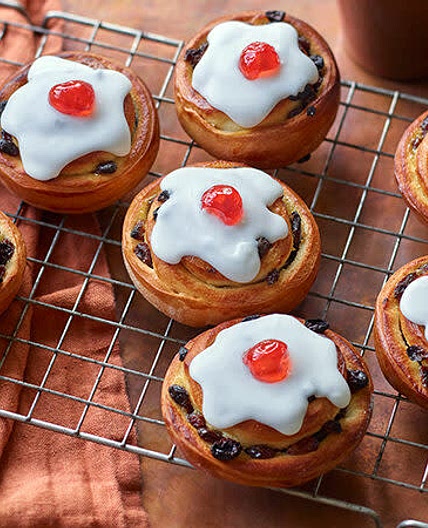 Paul Hollywood's Belgian Buns