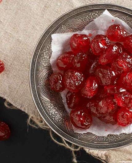 Candied cherries for desserts