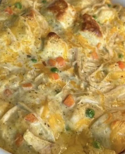 Chicken and Biscuit Casserole