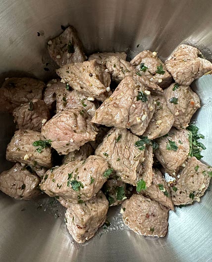 Garlic Butter Steak Bites