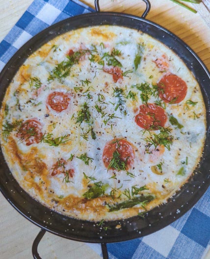 Smoked salmon, Feta & Asparagus Omelette