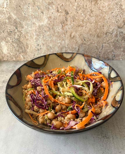 Thai Chickpea Mason Jar Salad