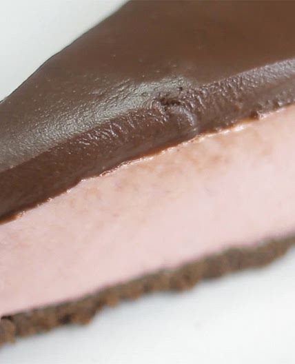 Strawberry Chocolate Pie