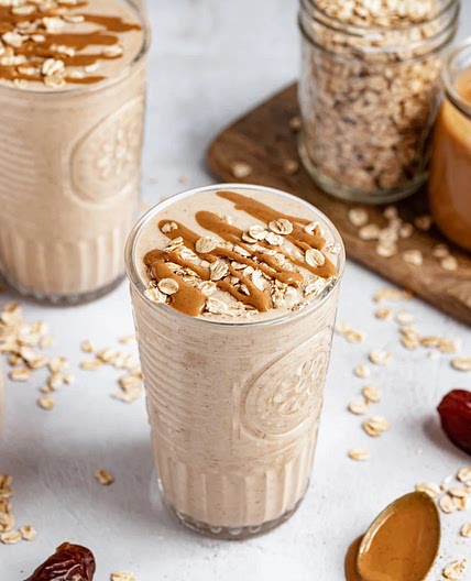 SALTED PEANUT BUTTER OATMEAL COOKIE SHAKE