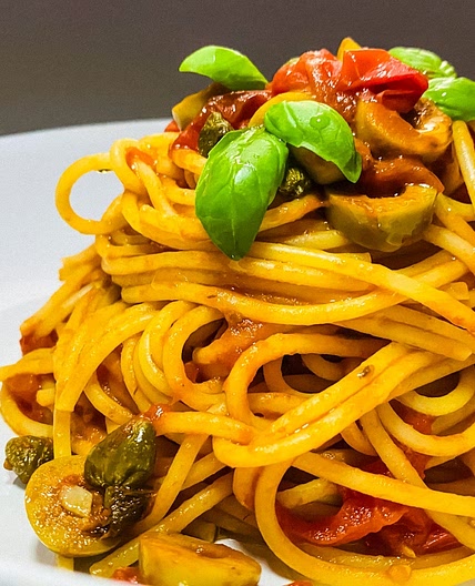 Spaghetti alla Puttanesca