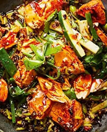 Salmon, rice, quinoa & vegetable stir fry
