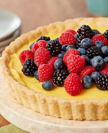 Mixed fruit tart 